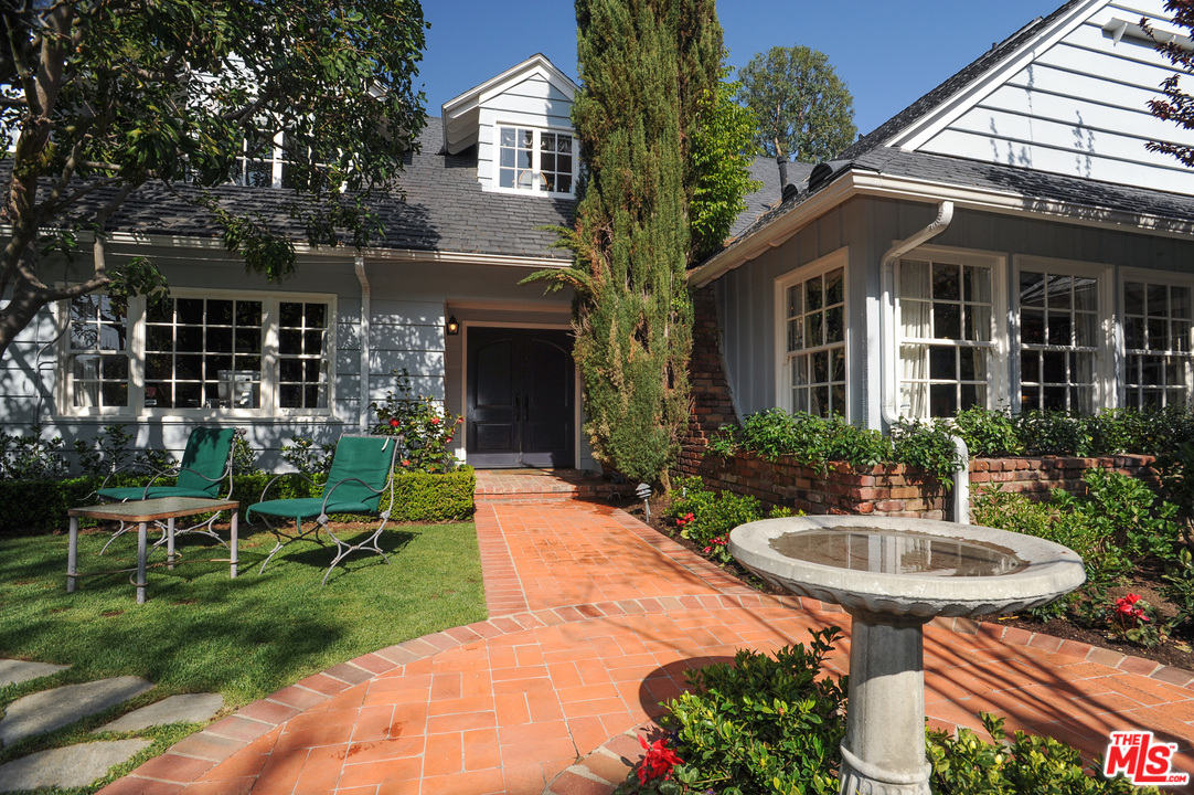 2826 Roscomare Road Los Angeles, CA 90077 - Photo 3 of 28