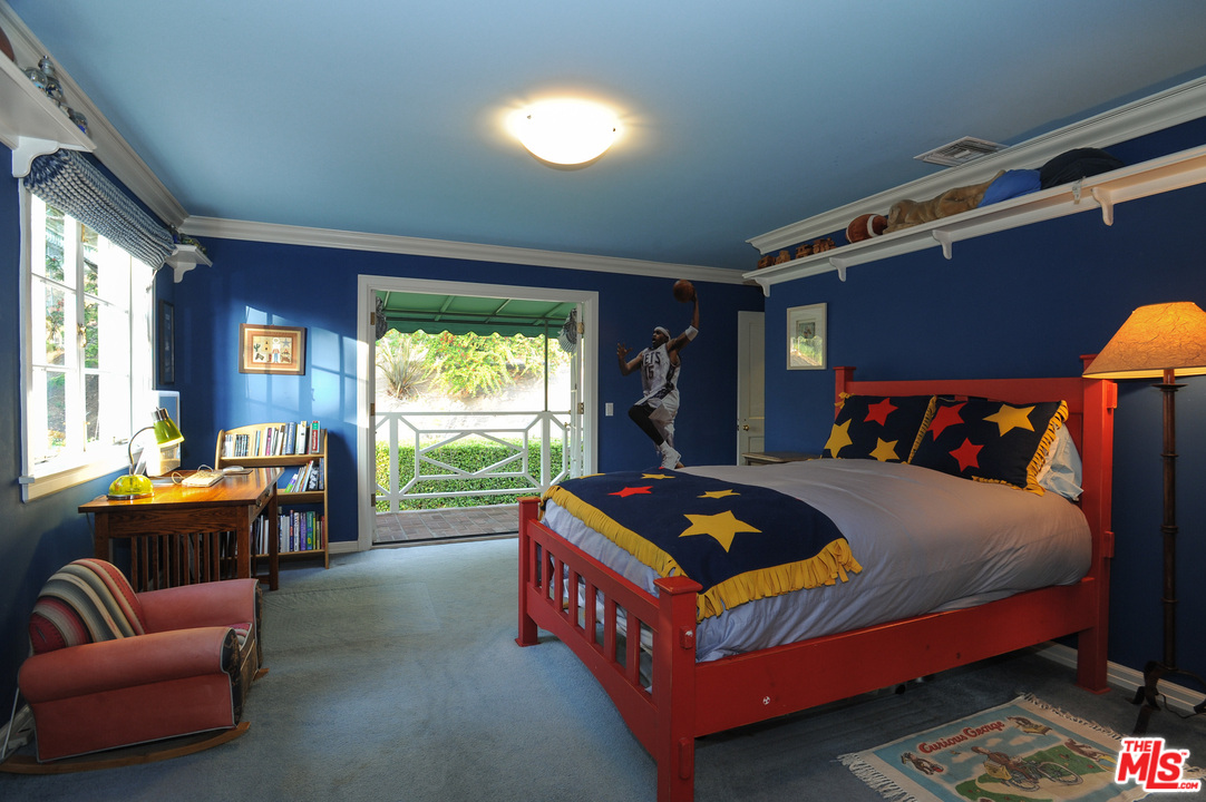 2826 Roscomare Road Los Angeles, CA 90077 - Photo 22 of 28