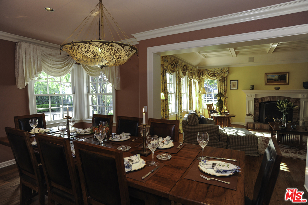 2826 Roscomare Road Los Angeles, CA 90077 - Photo 7 of 28