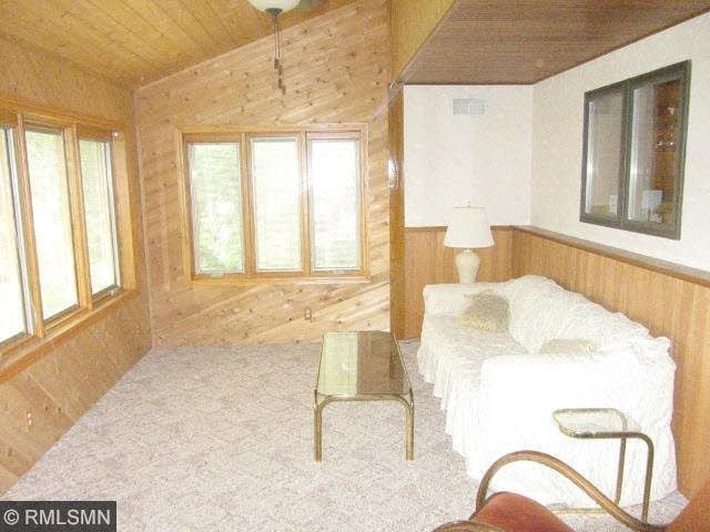 1817 Victoria Road South Mendota Heights, MN 55118 - Photo 13 of 16 Gallery Image 13