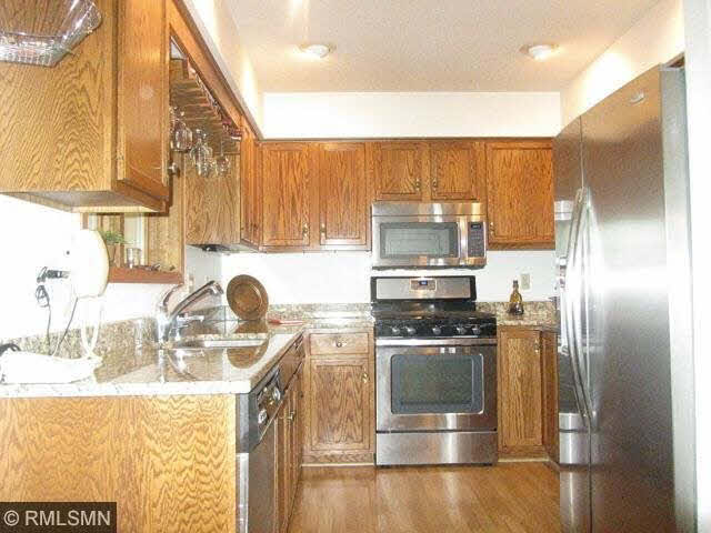 1817 Victoria Road South Mendota Heights, MN 55118 - Photo 3 of 16 Gallery Image 3