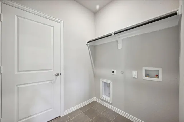 $2,400 | 518 Willet Drive, McKinney, TX 75069