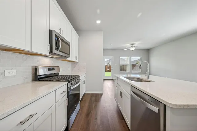 $2,400 | 518 Willet Drive, McKinney, TX 75069