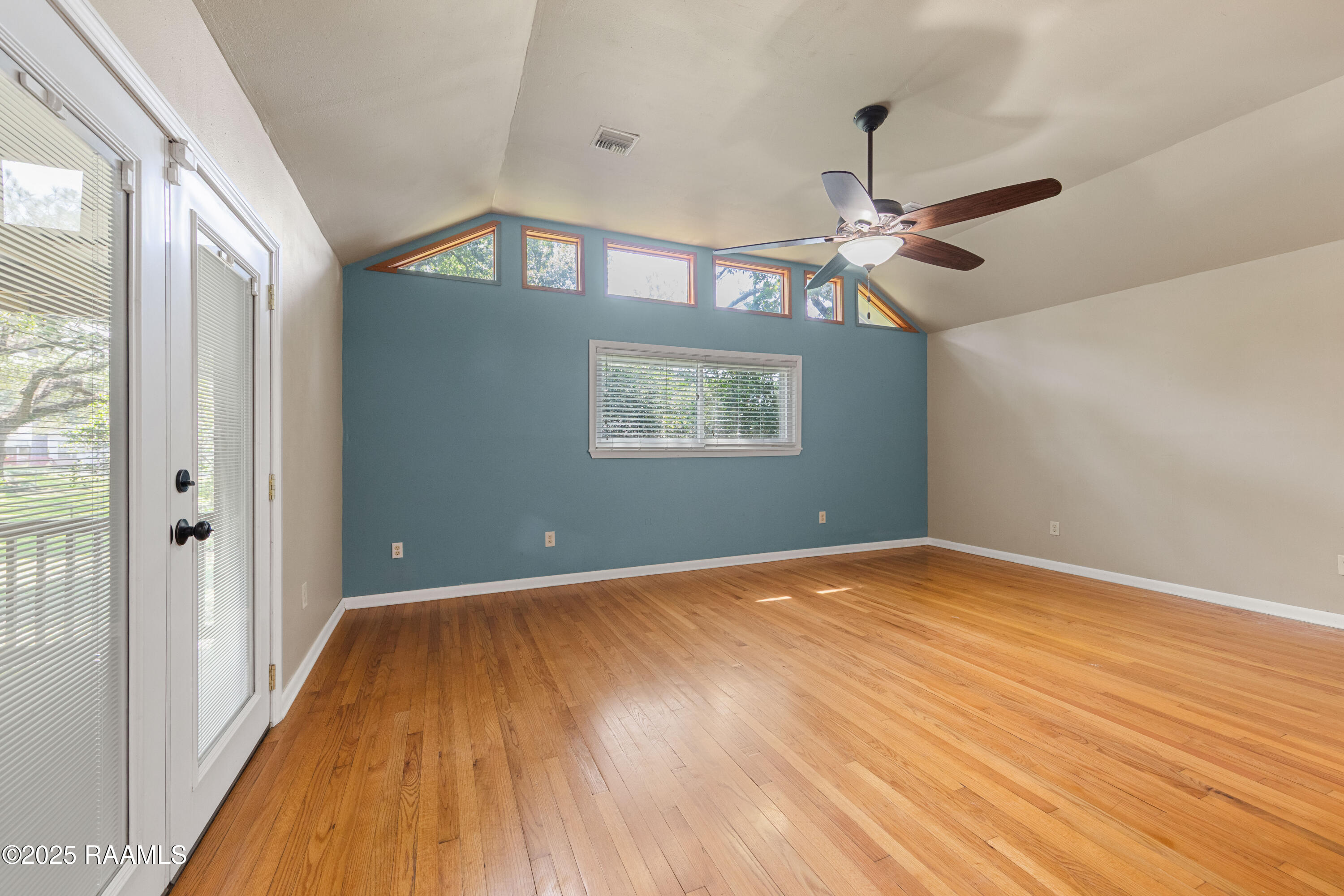 114 Homas Road Lafayette, LA 70501 - Photo 15 of 31 114Homas-48