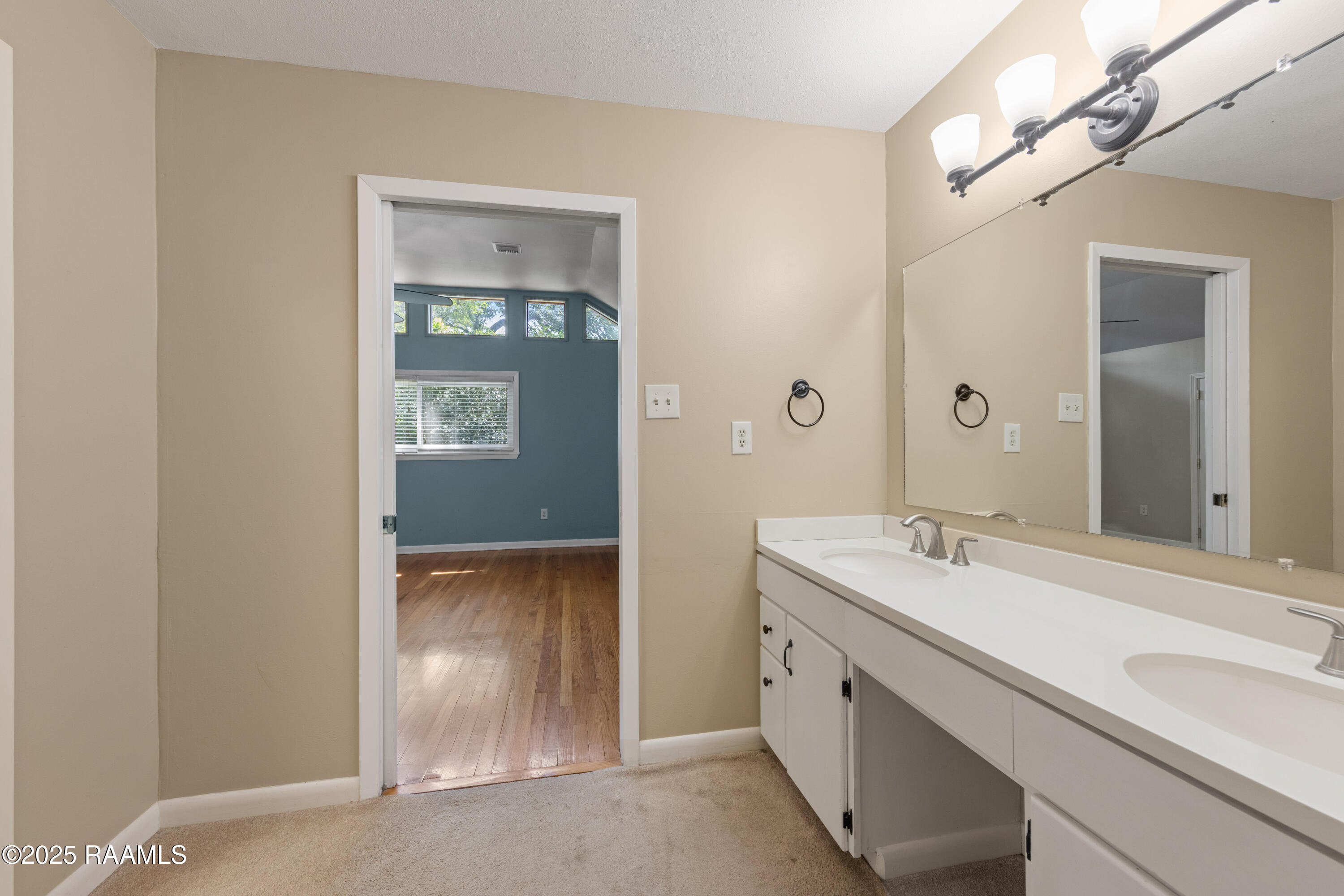 114 Homas Road Lafayette, LA 70501 - Photo 17 of 31 114Homas-60