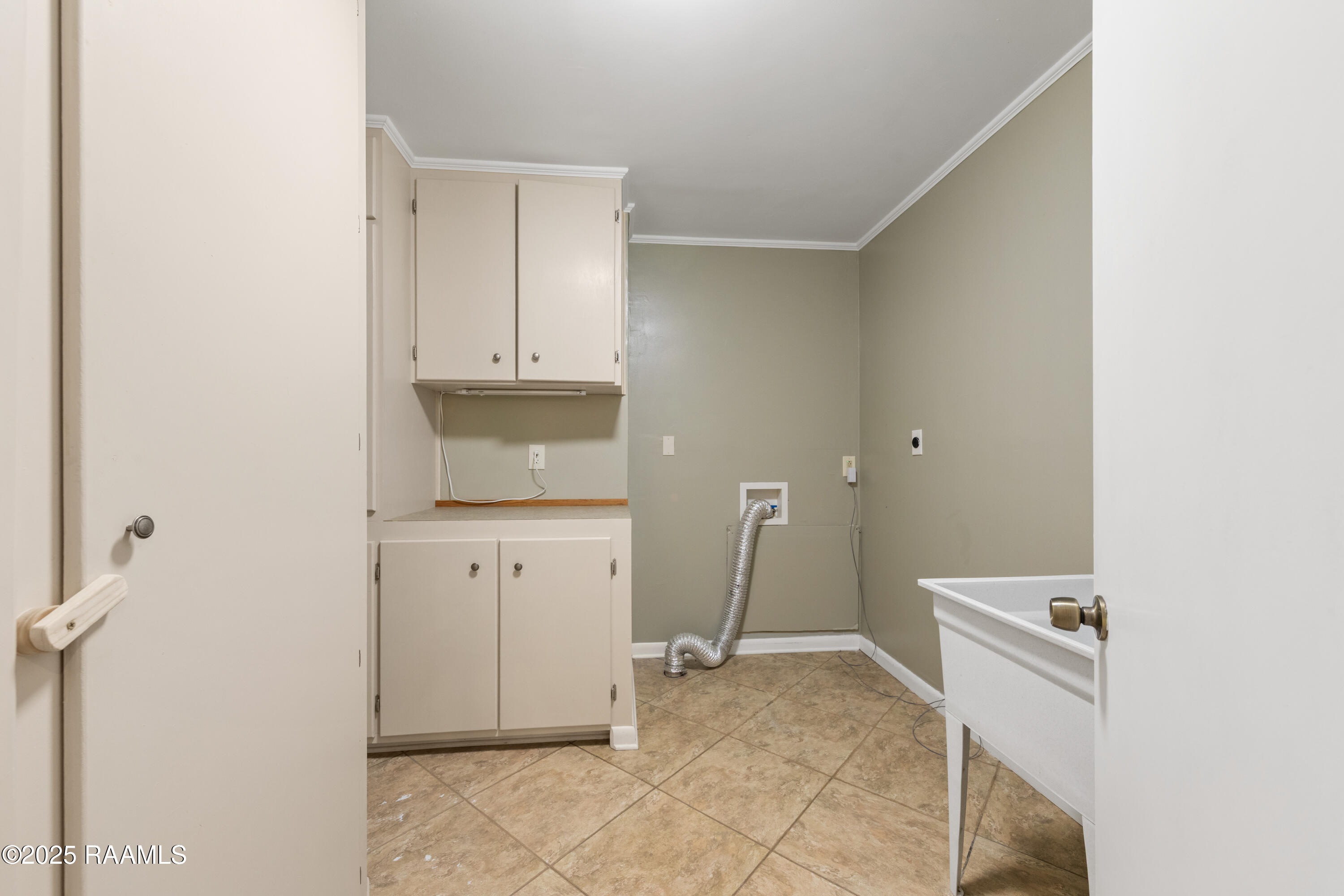 114 Homas Road Lafayette, LA 70501 - Photo 23 of 31 114Homas-45