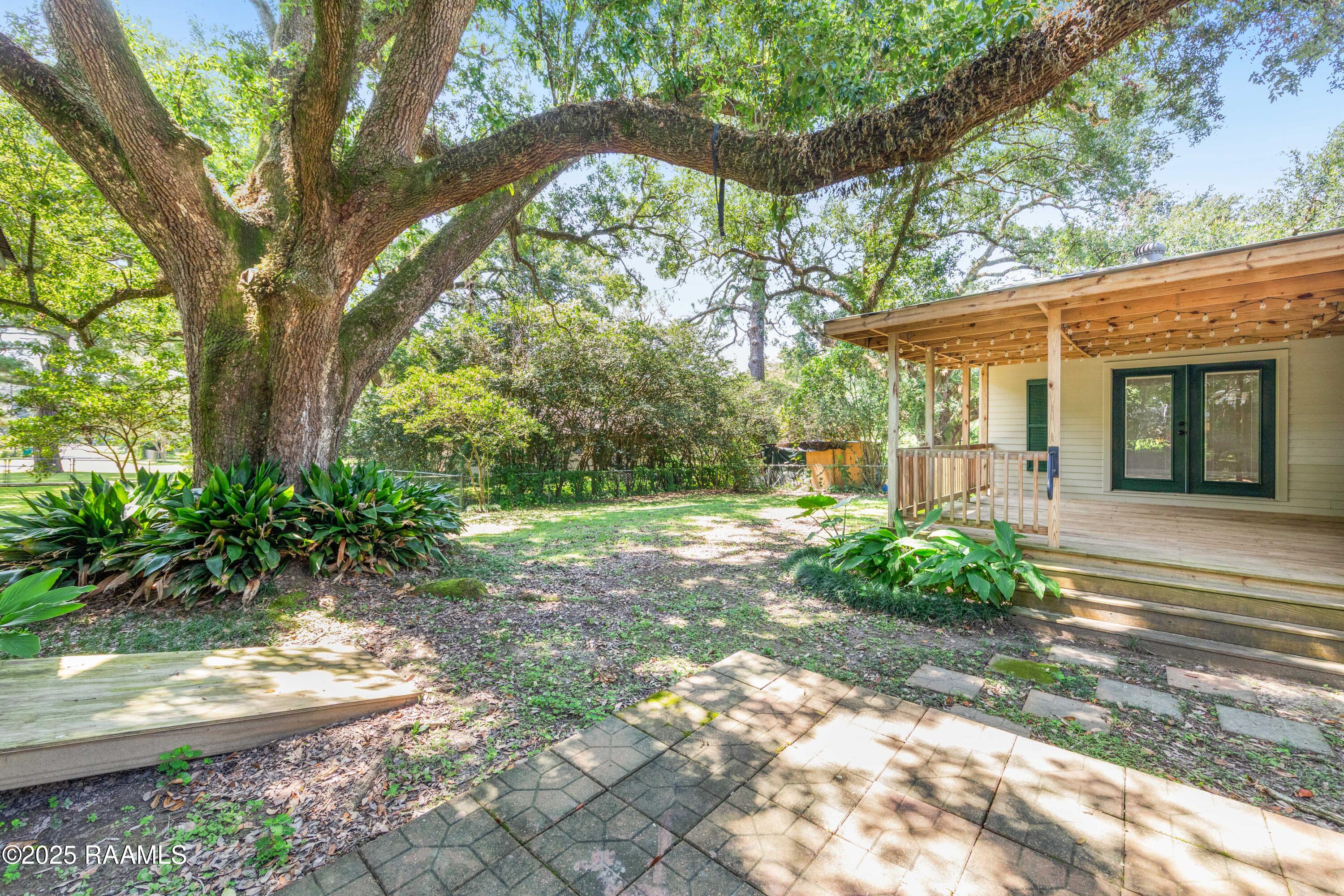 114 Homas Road Lafayette, LA 70501 - Photo 27 of 31 114Homas-11