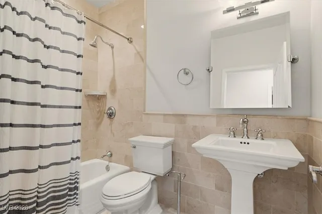 $1,139,000 | 2508 Monarch B, Las Vegas, NV 89128