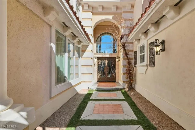 $1,139,000 | 2508 Monarch B, Las Vegas, NV 89128