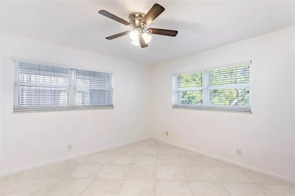 $2,100 | 10693 North Military Trail, Unit 14, Palm Beach Gardens, FL 33410