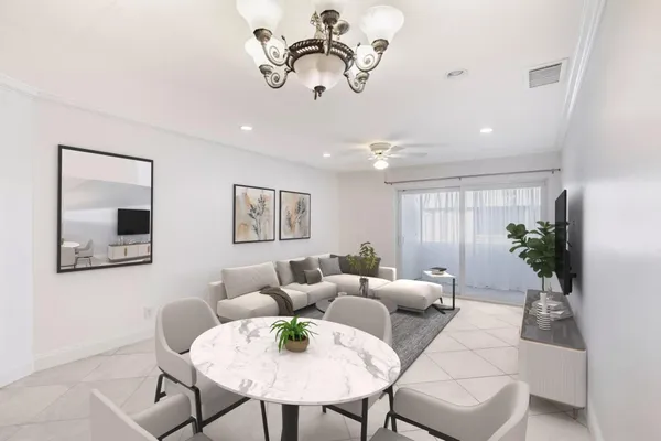 $2,100 | 10693 North Military Trail, Unit 14, Palm Beach Gardens, FL 33410