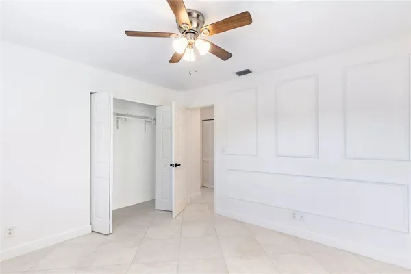 $2,100 | 10693 North Military Trail, Unit 14, Palm Beach Gardens, FL 33410