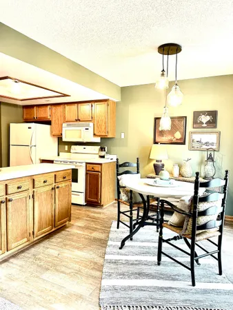 $186,000 | 7130 Thamesford Drive, Fort Wayne, IN 46835