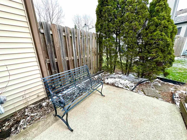 $186,000 | 7130 Thamesford Drive, Fort Wayne, IN 46835