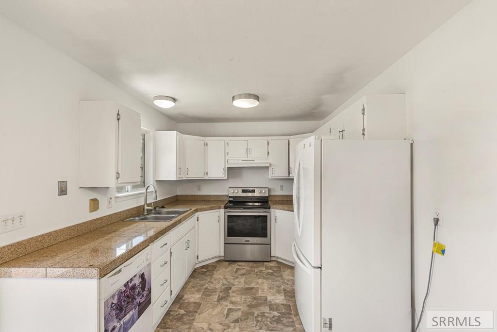 1066 Rocky Point Road Pocatello, ID 83204 - Photo 16 of 34