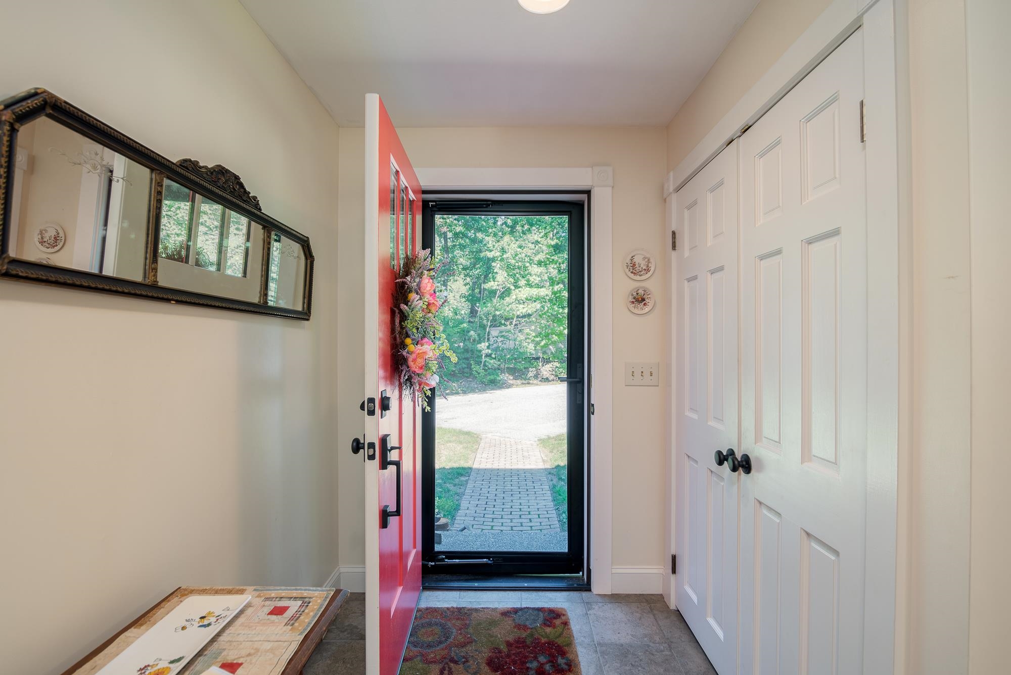 52 Estes Road Rochester, NH 03839 - Photo 12 of 40