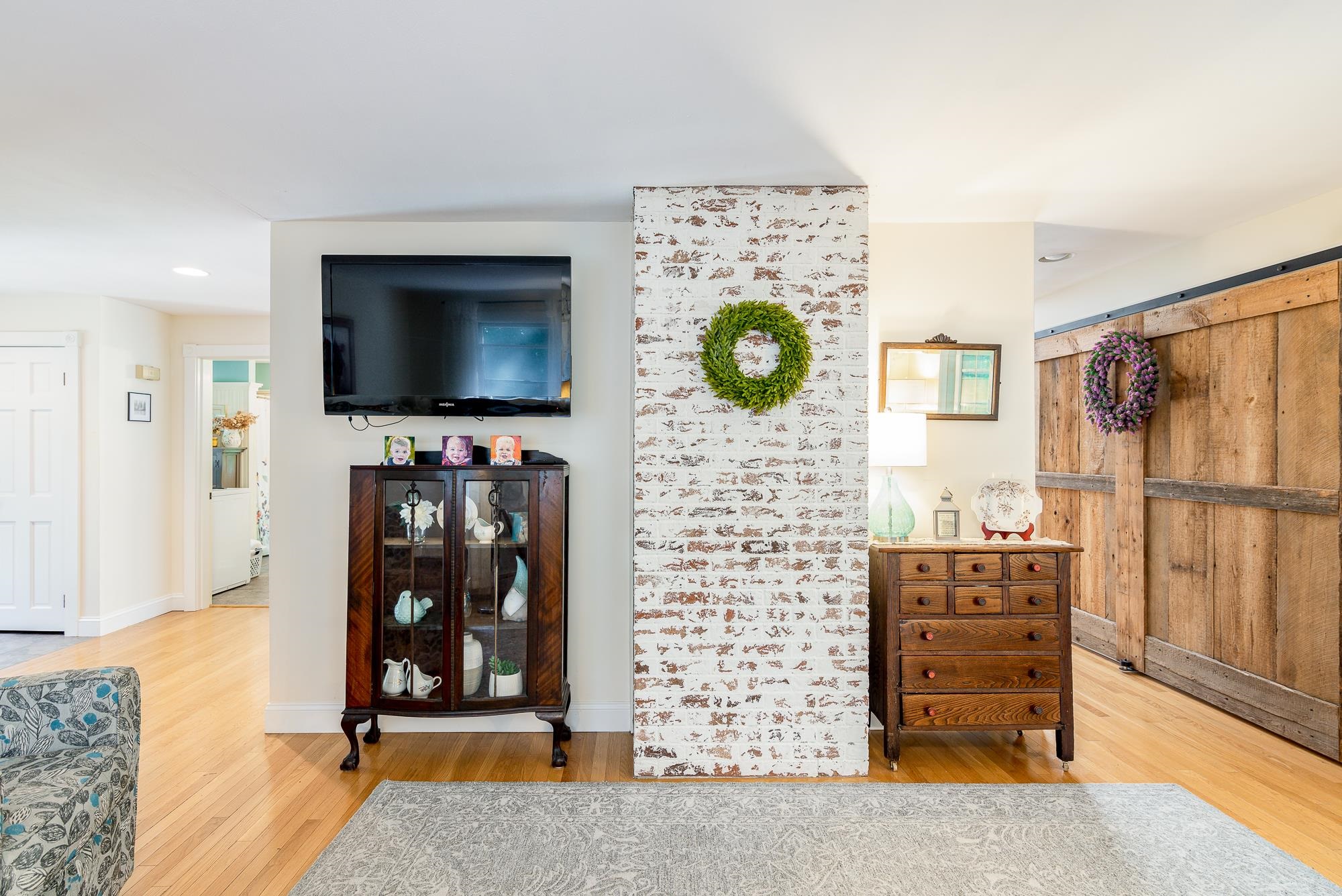 52 Estes Road Rochester, NH 03839 - Photo 23 of 40