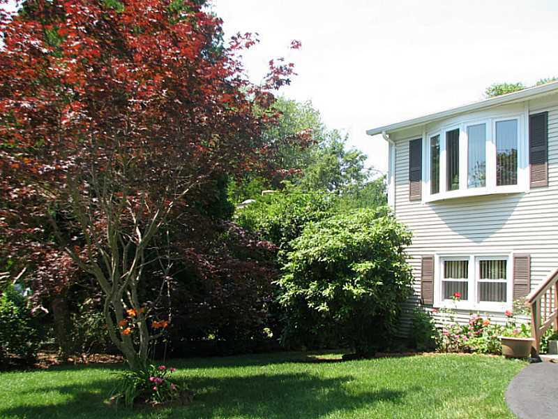 14 What Cheer Road Narragansett, RI 02882 - Photo 25 of 25 Exterior Front. WELCOME HOME!