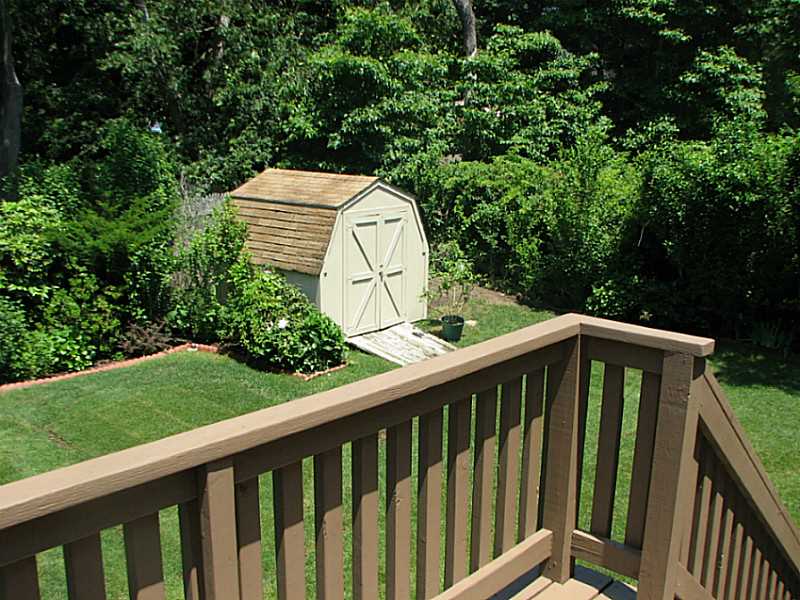 14 What Cheer Road Narragansett, RI 02882 - Photo 7 of 25 Patio/Deck.