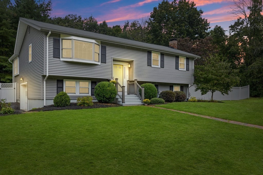 1 Sears Road Foxboro, MA 02035 - Photo 1 of 29 Gallery Image 1