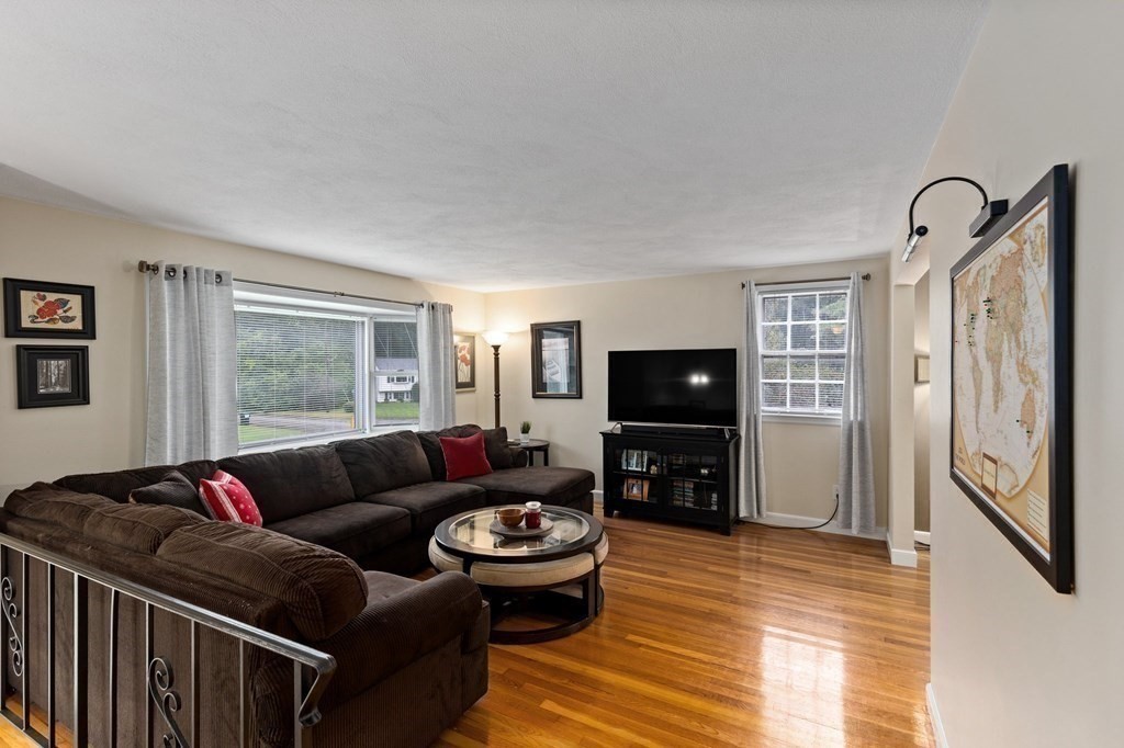 1 Sears Road Foxboro, MA 02035 - Photo 7 of 29 Gallery Image 7