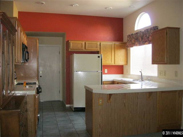 390 Kilborne Avenue Reno, NV 89509 - Photo 3 of 9 Photo 3
