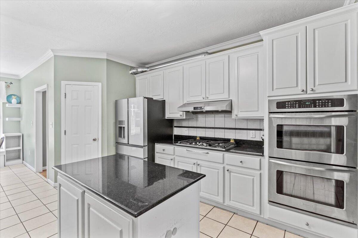 4131 West Quaker Road Keysville, GA 30816 - Photo 19 of 49 19-Kitchen