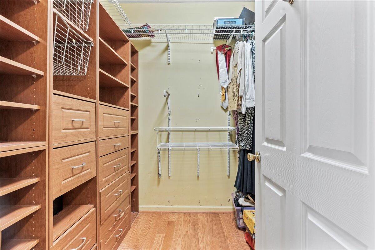 4131 West Quaker Road Keysville, GA 30816 - Photo 27 of 49 27-Owners Closet
