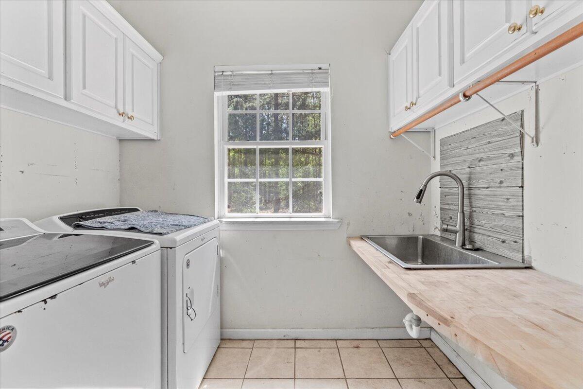 4131 West Quaker Road Keysville, GA 30816 - Photo 45 of 49 45-Laundry Room
