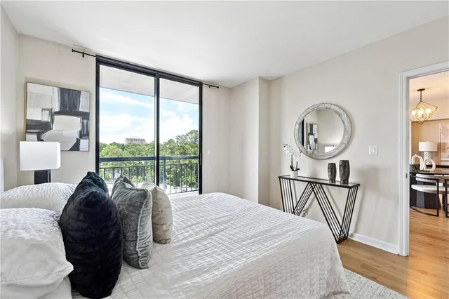 $275,000 | 3481 Lakeside Drive Northeast, Unit 1508, Atlanta, GA 30326