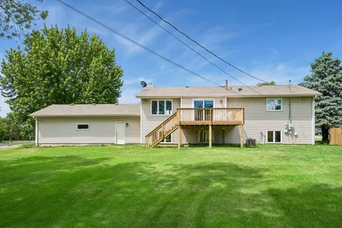 $490,000 | 1790 Crestridge Lane, Eagan, MN 55122