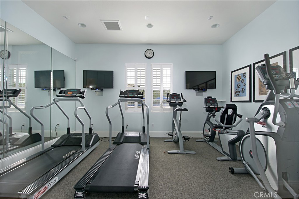 4366 Pacifica Way, Unit 7 Oceanside, CA 92056 - Photo 30 of 36 Fitness room