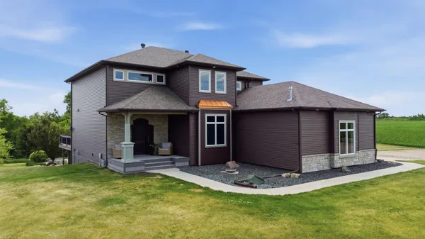 $1,299,900 | 15792 Highway 46, Kindred, ND 58051