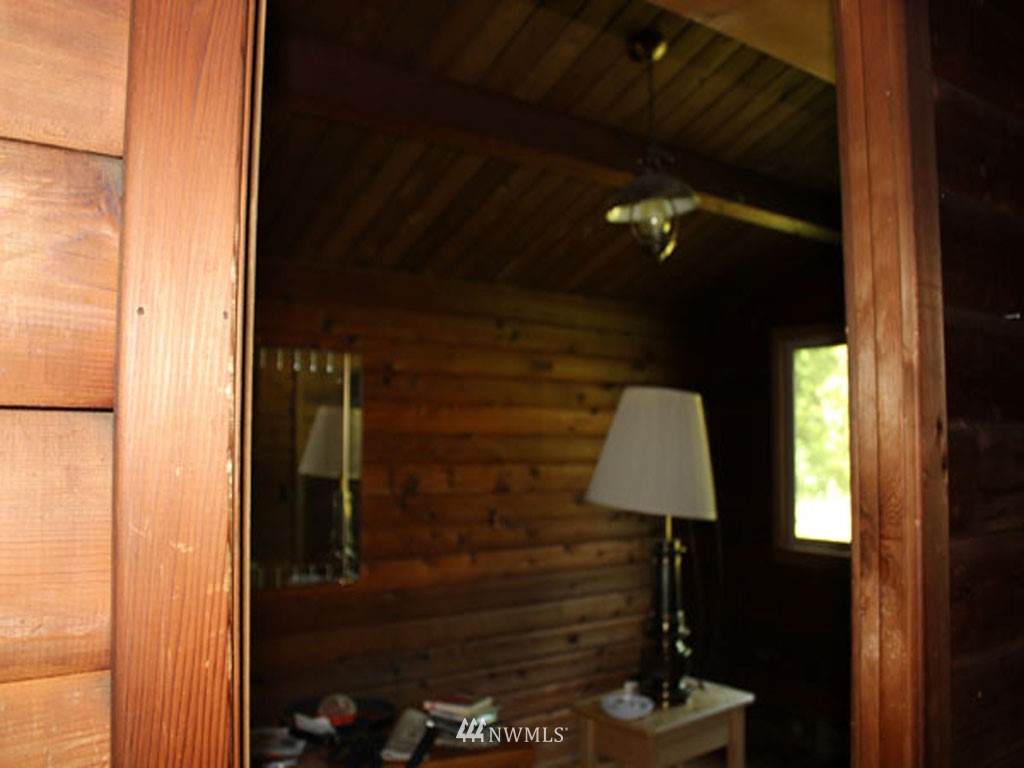 1900 Anderson Lake Road Chimacum, WA 98325 - Photo 5 of 17