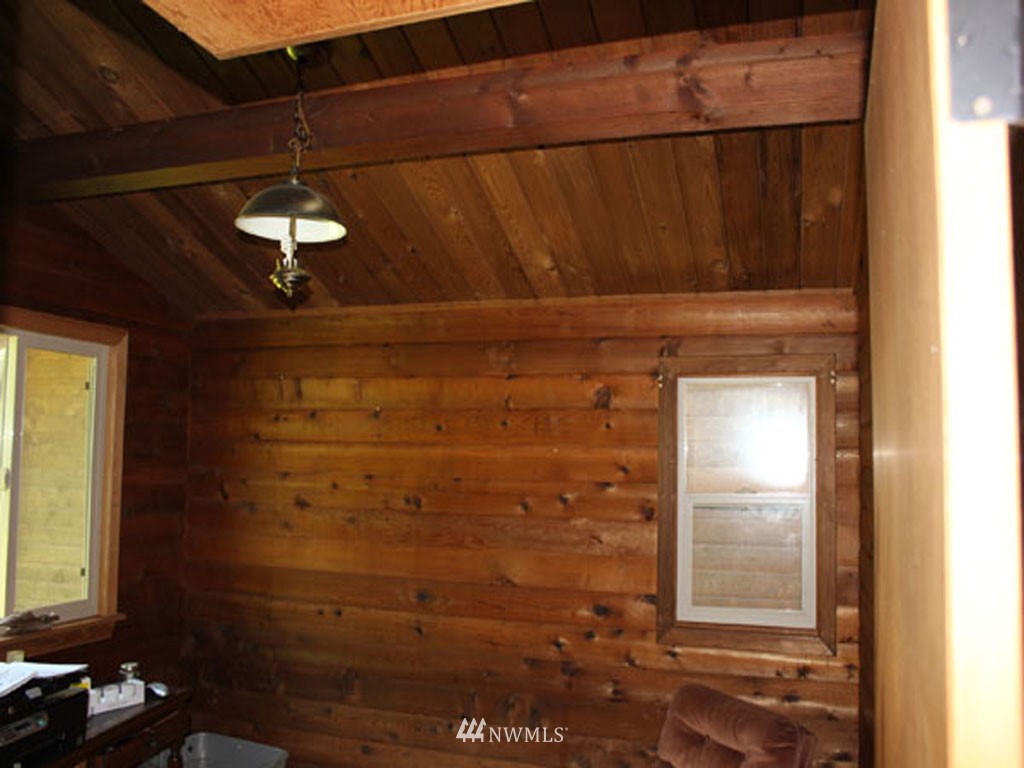 1900 Anderson Lake Road Chimacum, WA 98325 - Photo 10 of 17