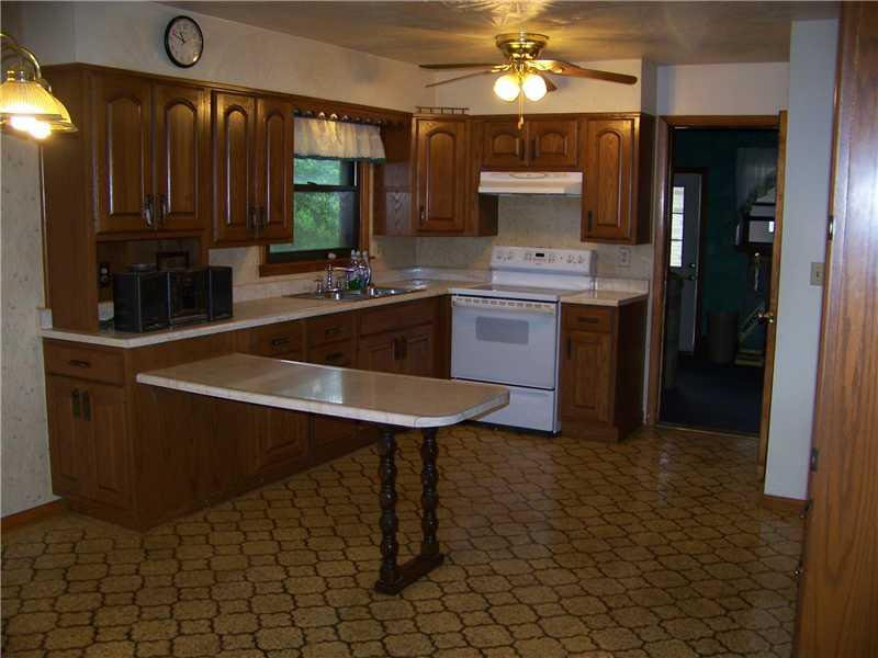 1060 Gameland Road Chicora, PA 16025 - Photo 2 of 12 Kitchen.