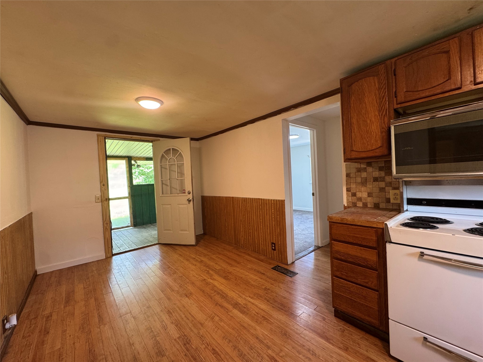 222 Duell Road Binghamton, NY 13904 - Photo 17 of 30