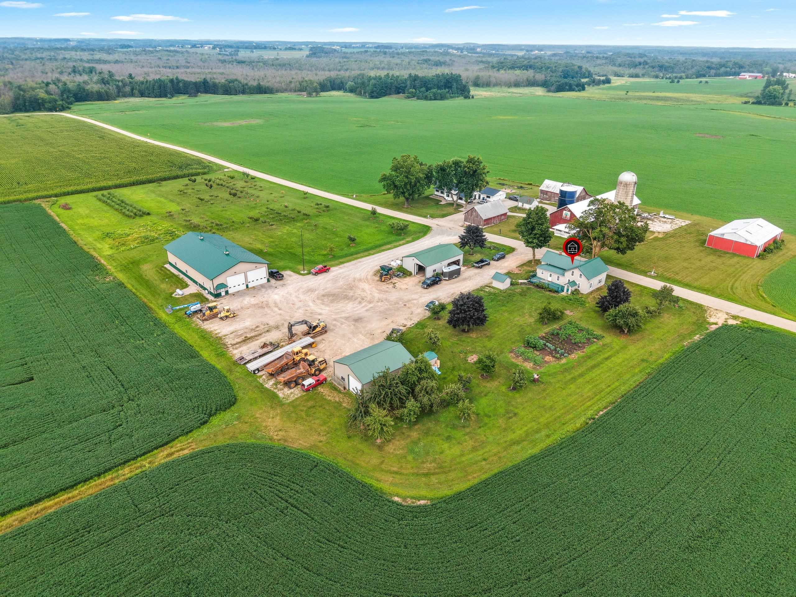 N5951 Division Road Cecil, WI 54111 - Photo 59 of 90 Gallery Image 59