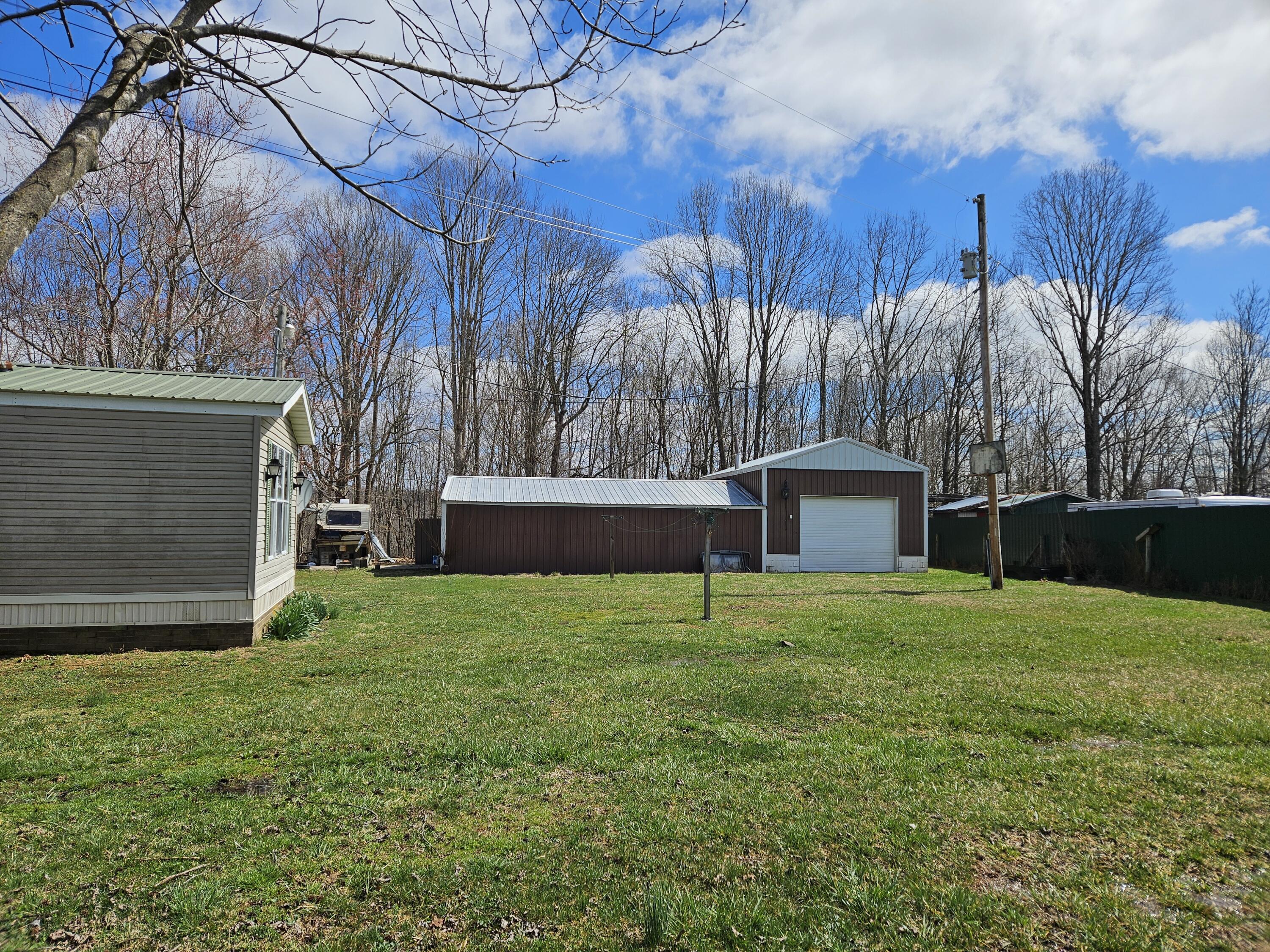 119 Combs Road Dunnville, KY 42528 - Photo 6 of 35 20250317_133242