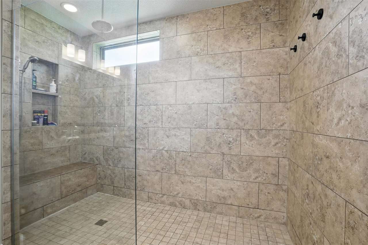 1210 Wood Lily Road Solon, IA 52333 - Photo 20 of 52 Gallery Image 20