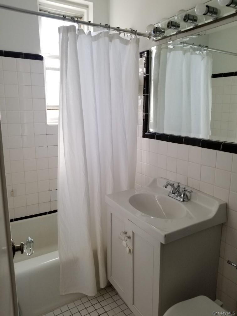 760 Bronx River Road, Unit A68 Bronxville, NY 10708 - Photo 6 of 8