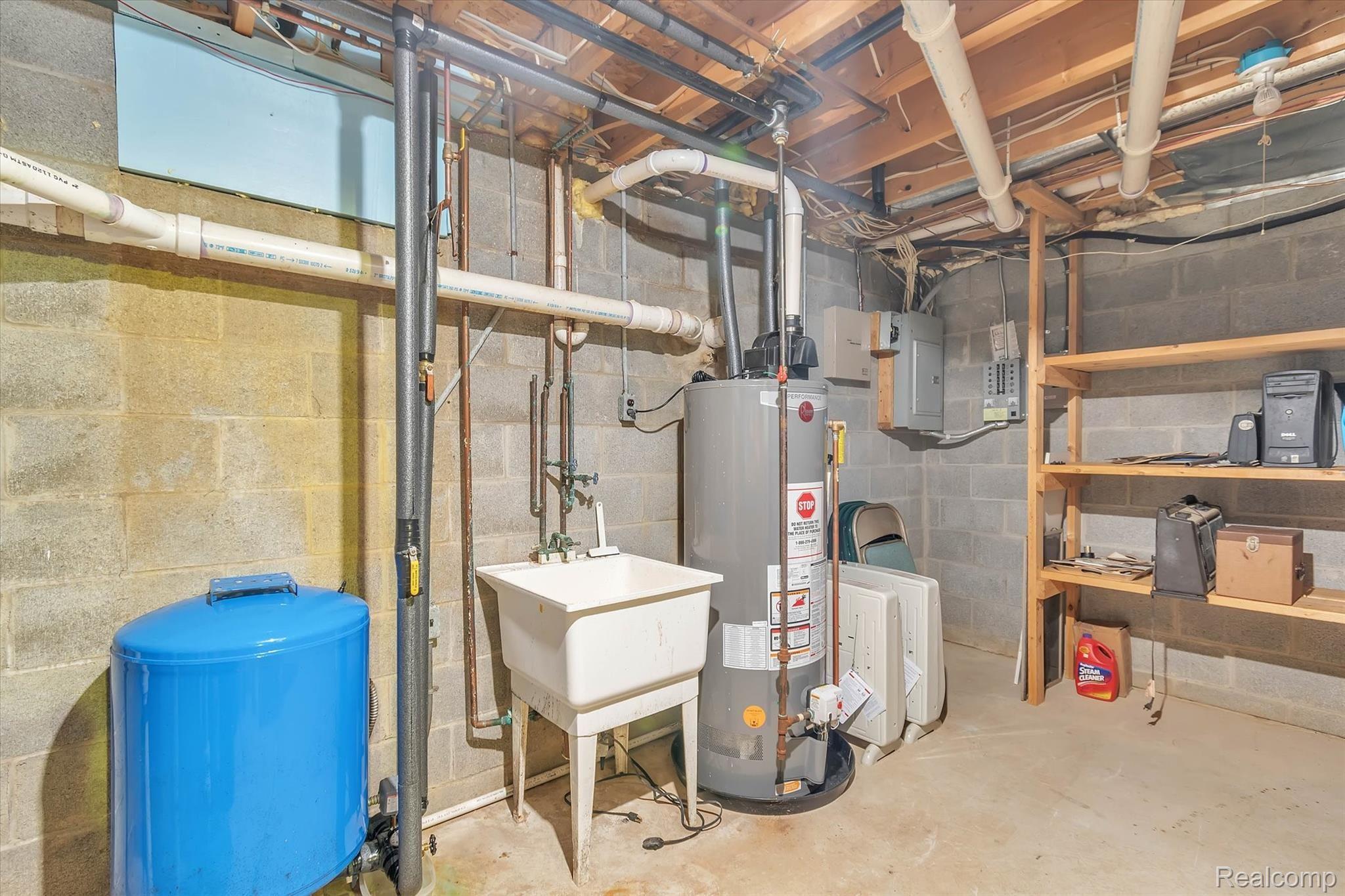 2601 Fisk Road Howell, MI 48843 - Photo 42 of 44 36-2601 Fisk Rd-Basement Mech.jpg