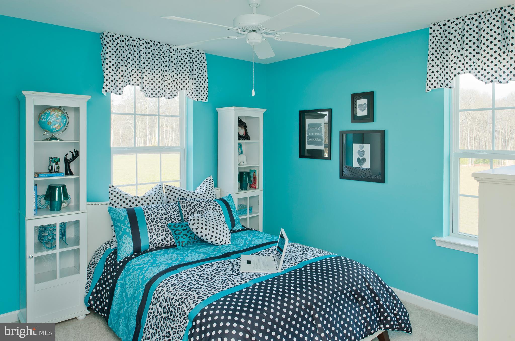 987 Morgan Run Road Baltimore, MD 21220 - Photo 7 of 20 Photo of Model Home Bedroom