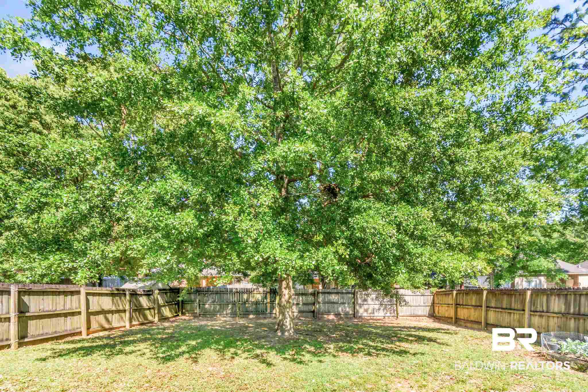 1005 Linlen Avenue Mobile, AL 36609 - Photo 29 of 37