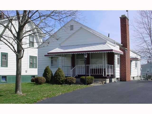 644 South Hampton Road Columbus, OH 43213 - Photo 1 of 7