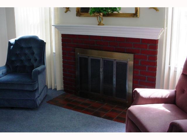 644 South Hampton Road Columbus, OH 43213 - Photo 5 of 7