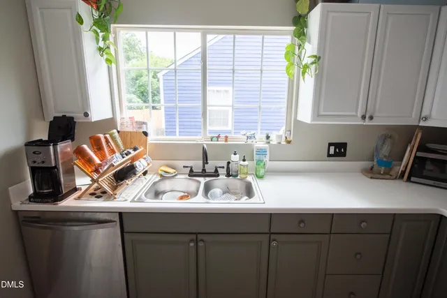 $2,150 | 119 South Pettigrew Street, Raleigh, NC 27610