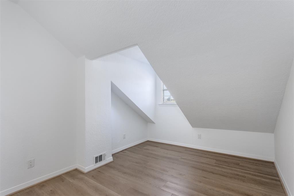 12680 Hillcrest Road, Unit 3107 Dallas, TX 75230 - Photo 28 of 40 Bonus room 2nd floor