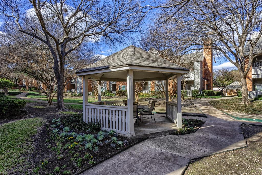 12680 Hillcrest Road, Unit 3107 Dallas, TX 75230 - Photo 36 of 40 Community walking path and gazibo