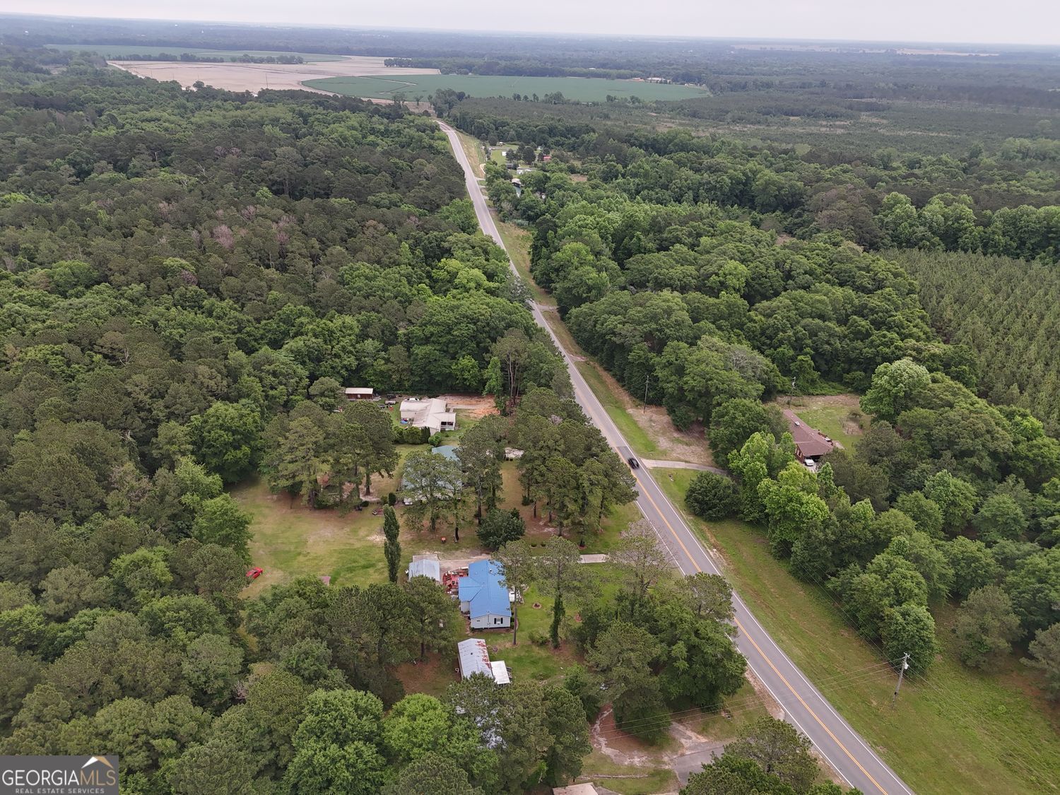 0 State Rte 49 Oglethorpe, GA 31068 - Photo 8 of 8 an aerial view of a city with mountains